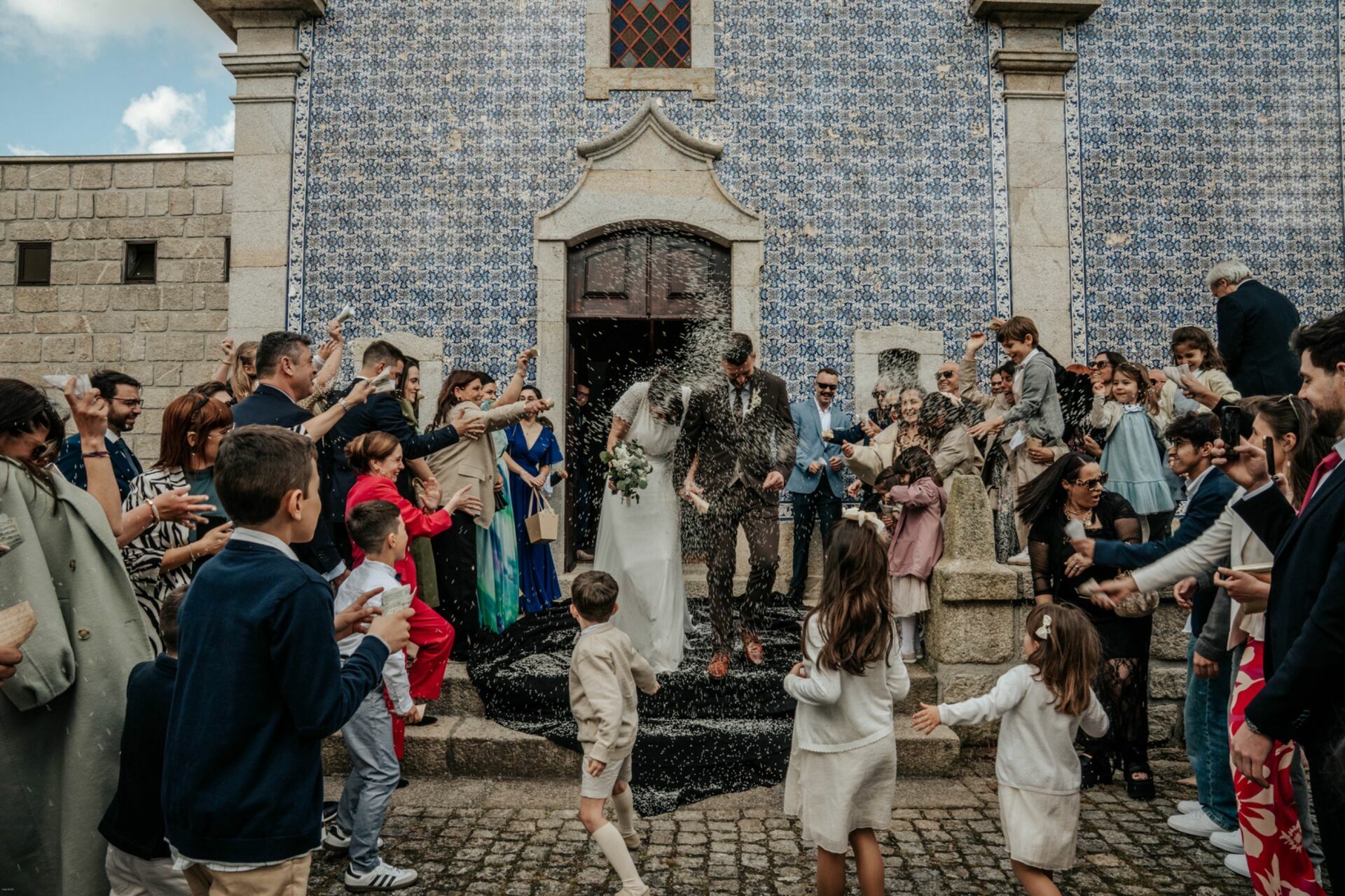 Foto O dia de casamento da Mónica e do André — Um mergulho em emoções verdadeiras Foto O dia de casamento da Mónica e do André — Um mergulho em emoções verdadeiras - Imagem 39