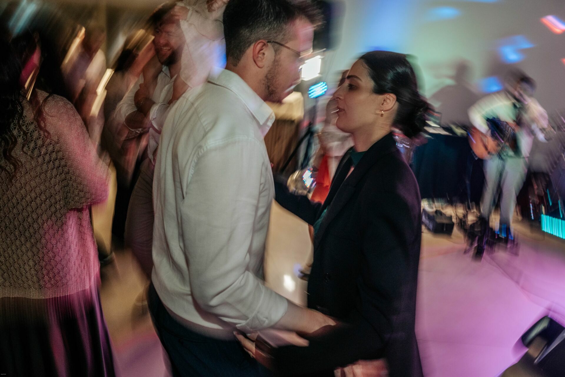 Foto O dia de casamento da Mónica e do André — Um mergulho em emoções verdadeiras Foto O dia de casamento da Mónica e do André — Um mergulho em emoções verdadeiras - Imagem 87