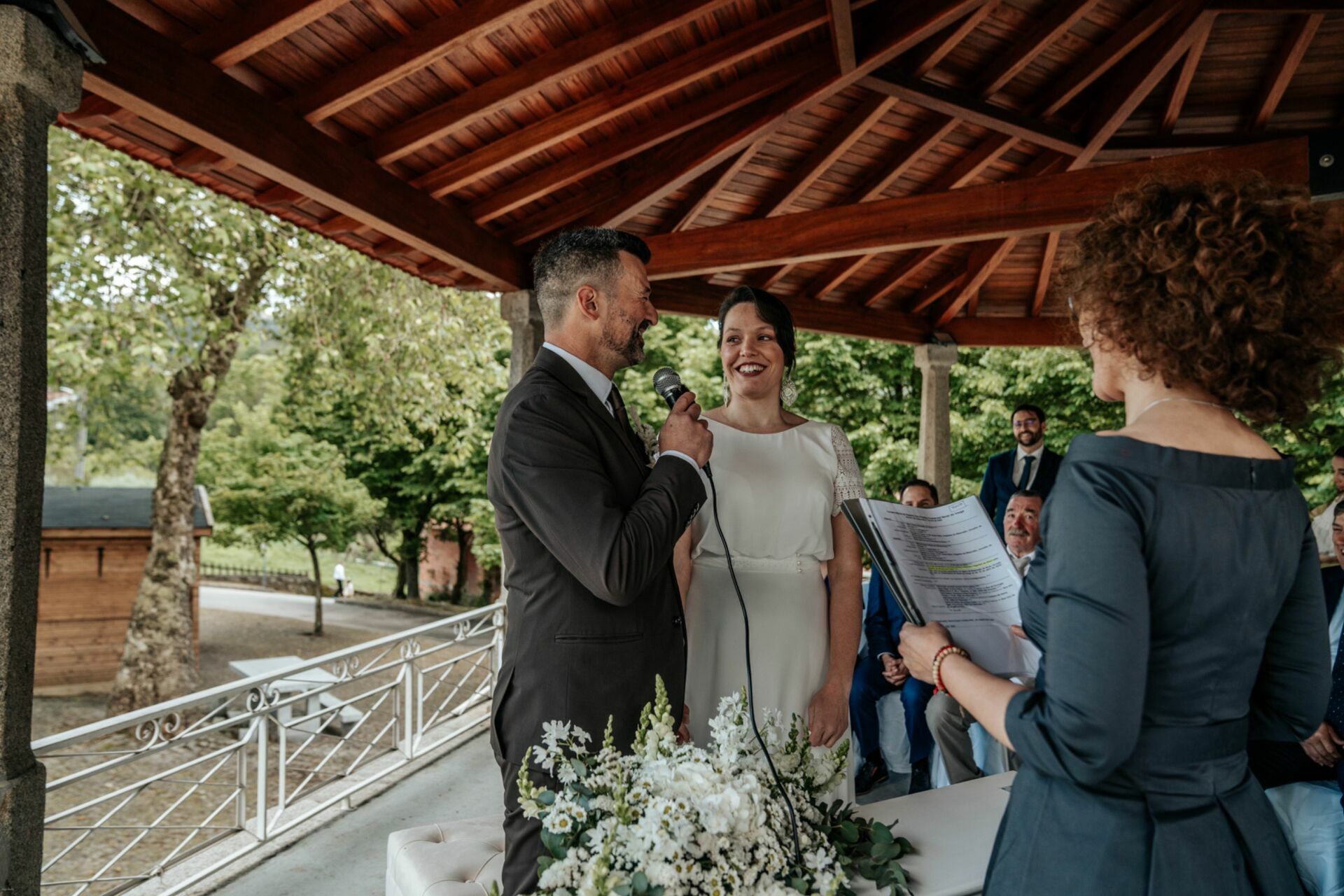 Foto O dia de casamento da Mónica e do André — Um mergulho em emoções verdadeiras Foto O dia de casamento da Mónica e do André — Um mergulho em emoções verdadeiras - Imagem 19