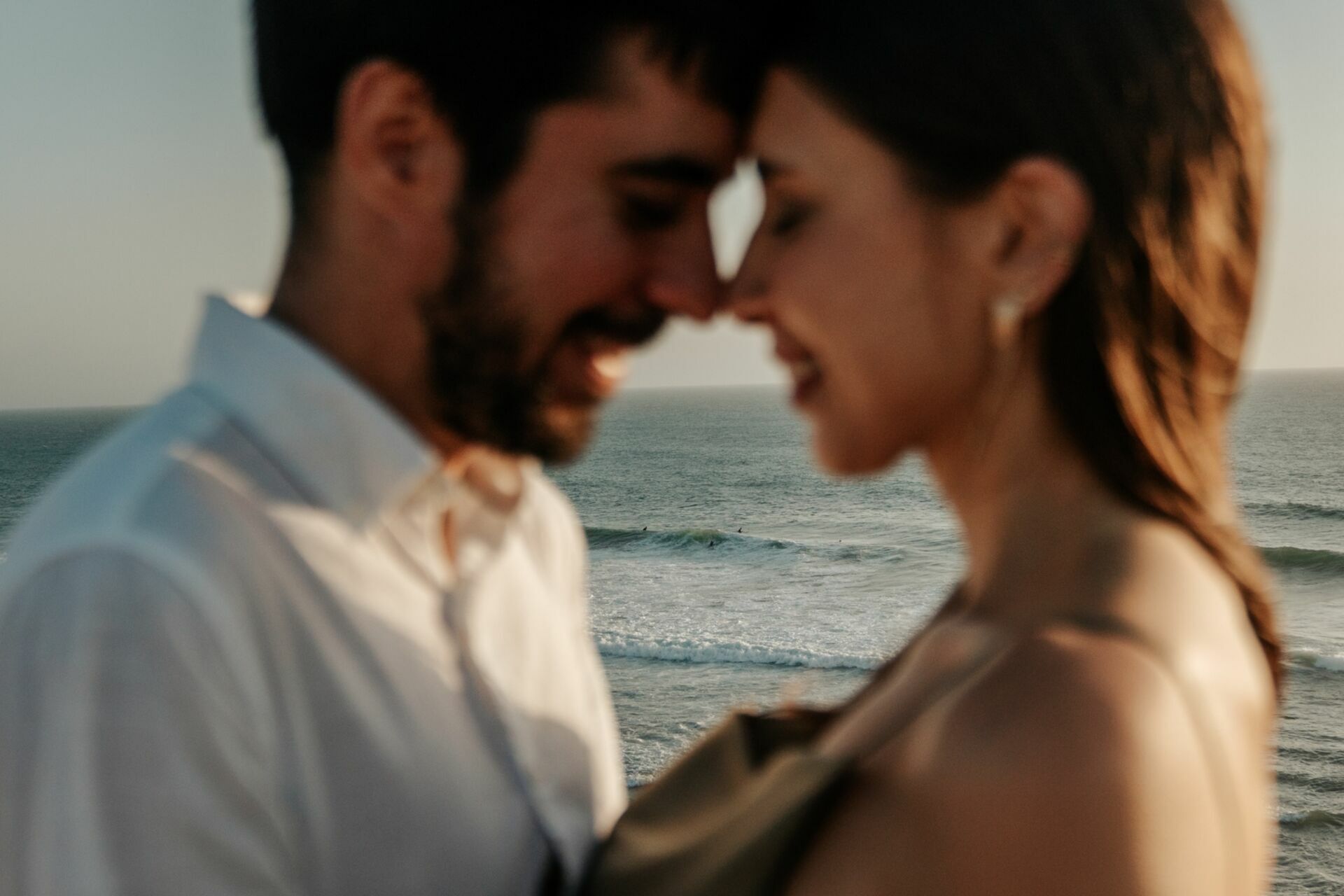 Foto Ensaio Pré-Wedding na Ericeira – Sara & Pedro na Praia da Empa Foto Ensaio Pré-Wedding na Ericeira – Sara & Pedro na Praia da Empa - Imagem 46
