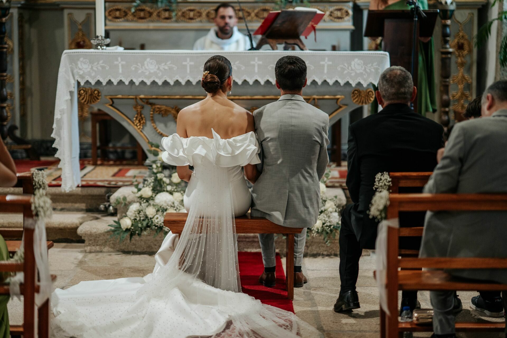 Foto Luz, Emoção e Amor: O Casamento da Sara e do Pedro em Tondela Foto Luz, Emoção e Amor: O Casamento da Sara e do Pedro em Tondela - Imagem 23