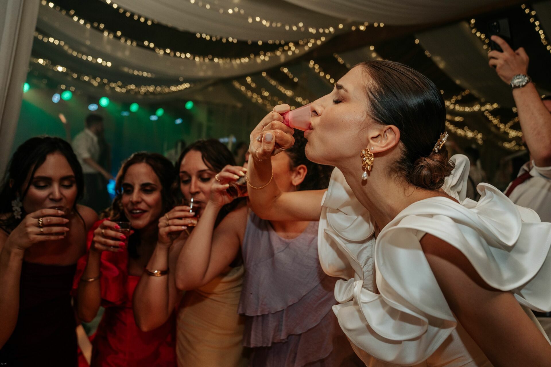 Foto Luz, Emoção e Amor: O Casamento da Sara e do Pedro em Tondela Foto Luz, Emoção e Amor: O Casamento da Sara e do Pedro em Tondela - Imagem 70