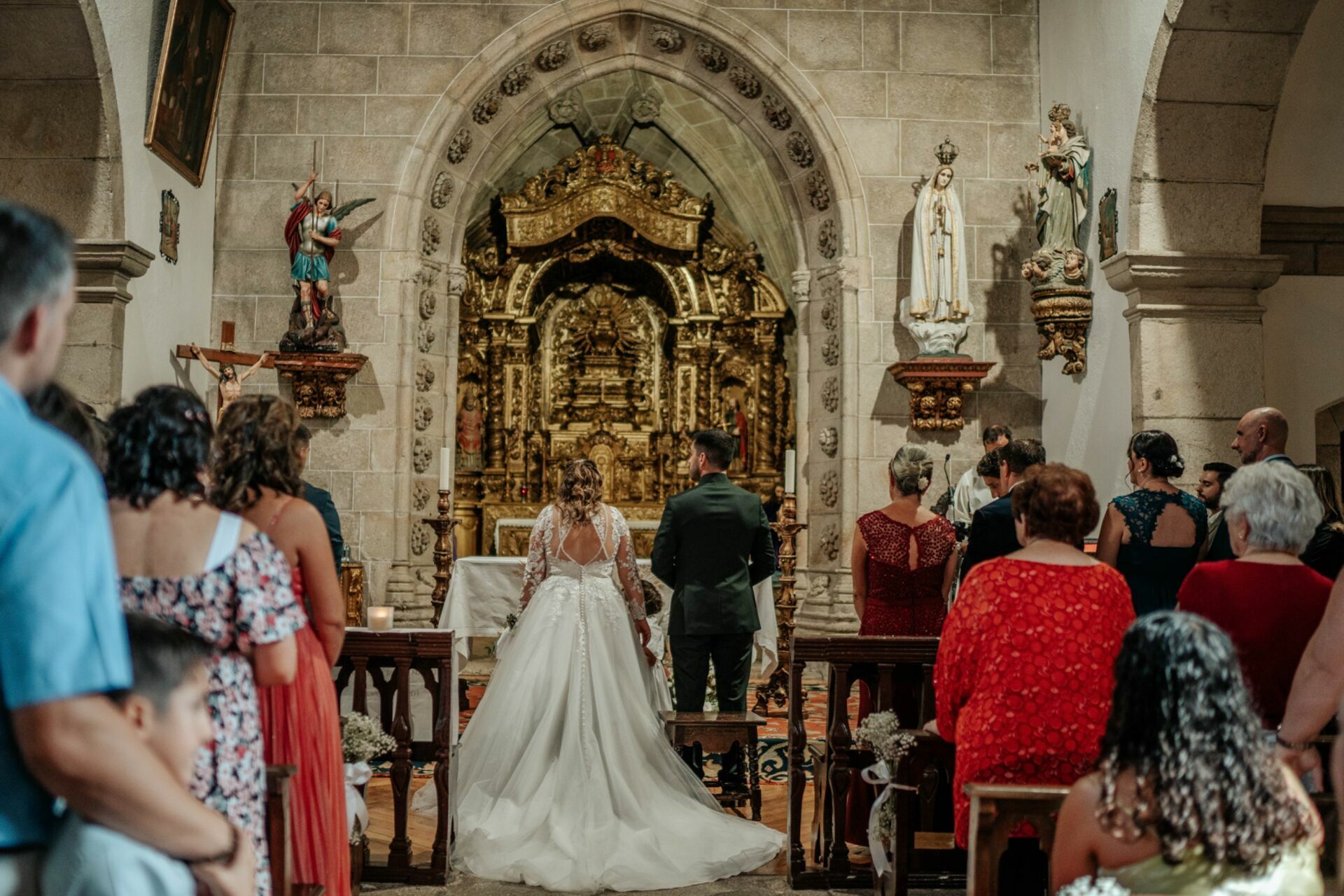 Foto Ariana & Ivo: Um Casamento na Igreja de Oliveira do Conde e Quinta do Vale Minhoto Foto Ariana & Ivo: Um Casamento na Igreja de Oliveira do Conde e Quinta do Vale Minhoto - Imagem 15
