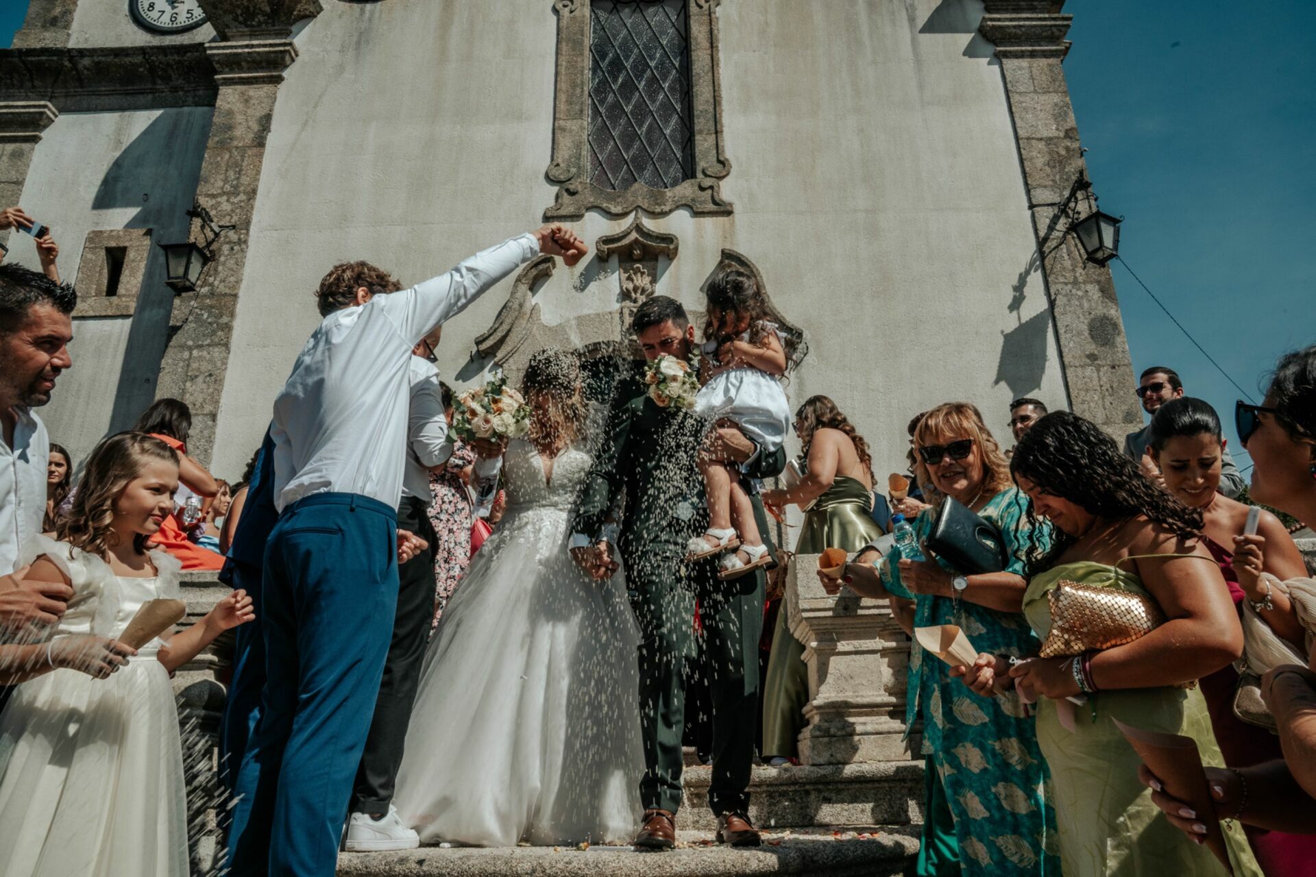 Foto Ariana & Ivo: Um Casamento na Igreja de Oliveira do Conde e Quinta do Vale Minhoto Foto Ariana & Ivo: Um Casamento na Igreja de Oliveira do Conde e Quinta do Vale Minhoto - Imagem 17