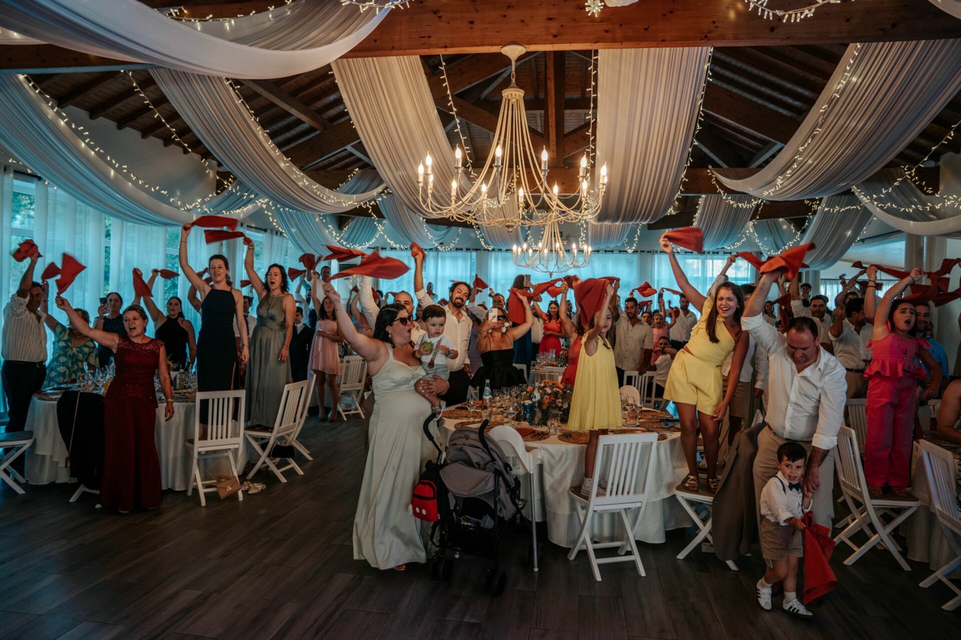 Foto Ariana & Ivo: Um Casamento na Igreja de Oliveira do Conde e Quinta do Vale Minhoto Foto Ariana & Ivo: Um Casamento na Igreja de Oliveira do Conde e Quinta do Vale Minhoto - Imagem 33
