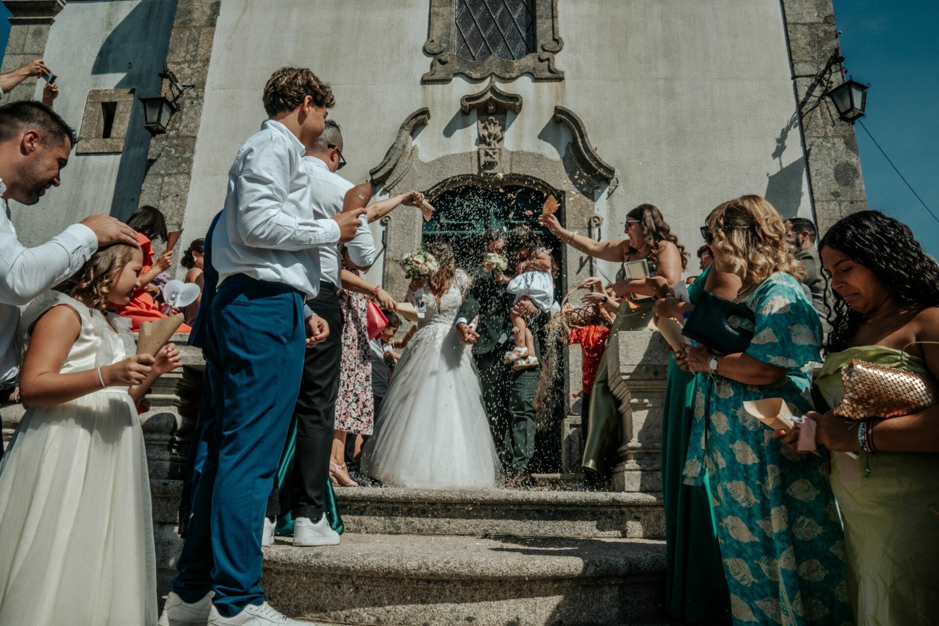 Foto Ariana & Ivo: Um Casamento na Igreja de Oliveira do Conde e Quinta do Vale Minhoto Foto Ariana & Ivo: Um Casamento na Igreja de Oliveira do Conde e Quinta do Vale Minhoto - Imagem 16