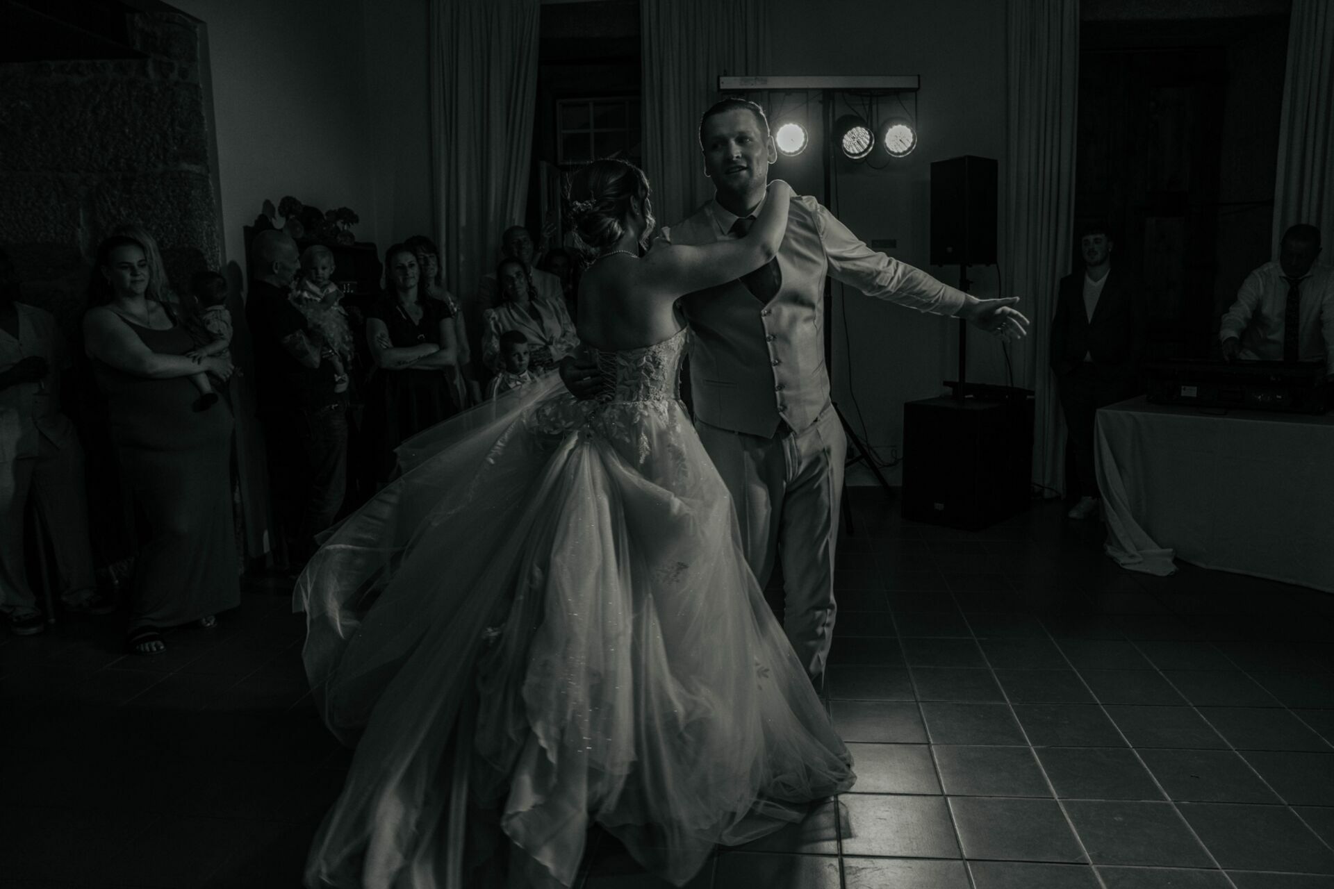 Foto Sara & Dianto: Um Casamento com Duas Revelações no Solar de Vilar Foto Sara & Dianto: Um Casamento com Duas Revelações no Solar de Vilar - Imagem 52