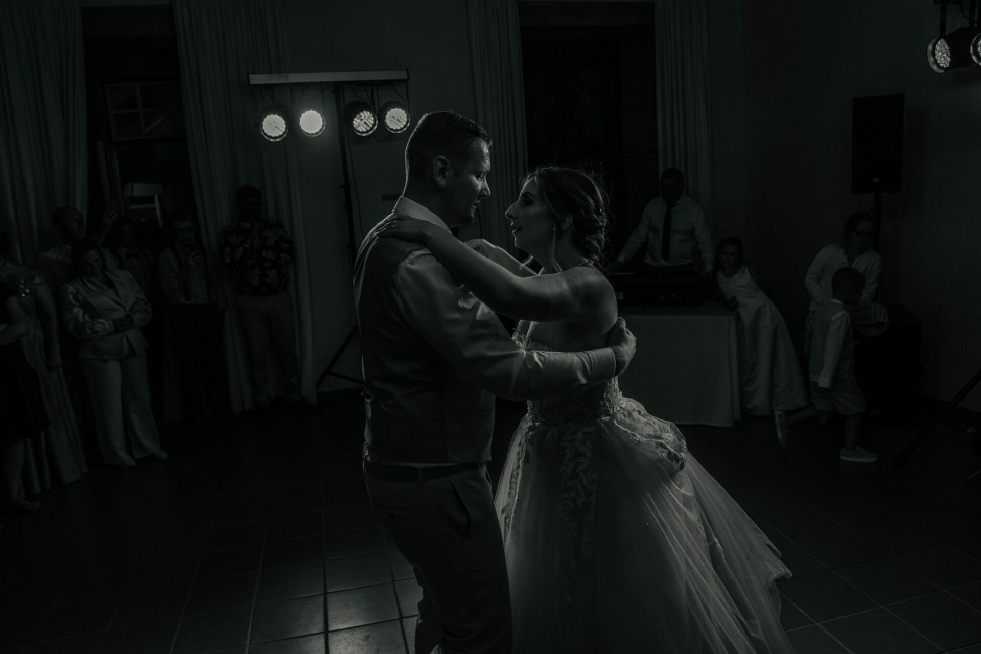 Foto Sara & Dianto: Um Casamento com Duas Revelações no Solar de Vilar Foto Sara & Dianto: Um Casamento com Duas Revelações no Solar de Vilar - Imagem 53