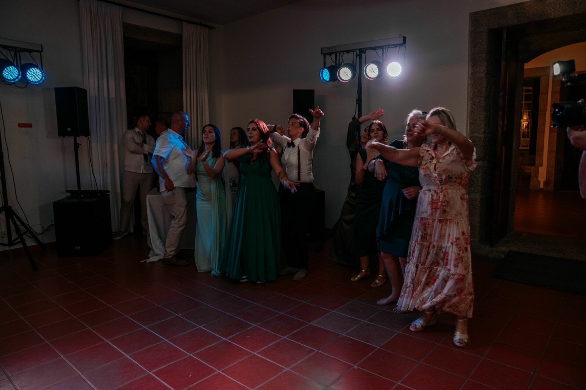 Foto Sara & Dianto: Um Casamento com Duas Revelações no Solar de Vilar Foto Sara & Dianto: Um Casamento com Duas Revelações no Solar de Vilar - Imagem 70
