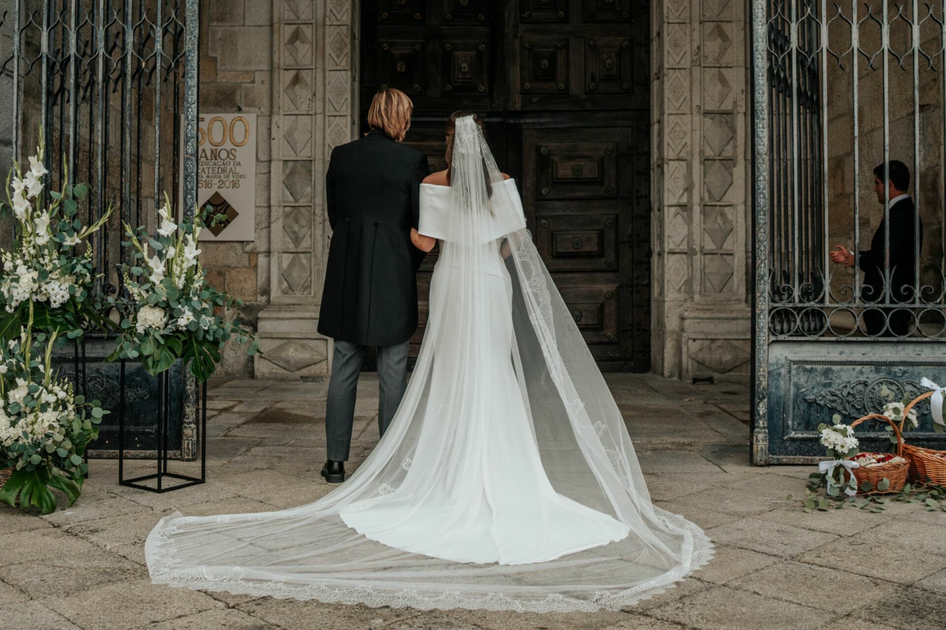 Foto Marta & Manuel: Um Casamento Luso-Espanhol Cheio de Energia na Sé de Viseu e Solar de Vilar Foto Marta & Manuel: Um Casamento Luso-Espanhol Cheio de Energia na Sé de Viseu e Solar de Vilar - Imagem 25