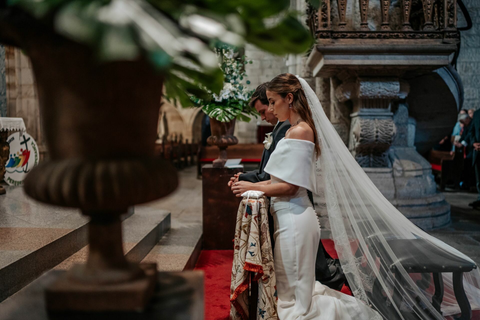 Foto Marta & Manuel: Um Casamento Luso-Espanhol Cheio de Energia na Sé de Viseu e Solar de Vilar Foto Marta & Manuel: Um Casamento Luso-Espanhol Cheio de Energia na Sé de Viseu e Solar de Vilar - Imagem 34