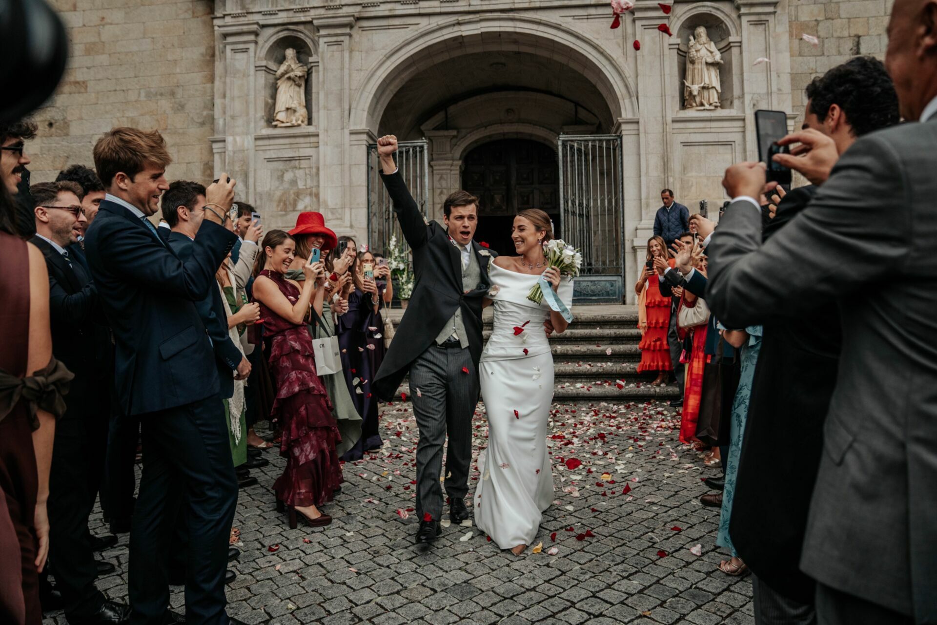 Foto Marta & Manuel: Um Casamento Luso-Espanhol Cheio de Energia na Sé de Viseu e Solar de Vilar Foto Marta & Manuel: Um Casamento Luso-Espanhol Cheio de Energia na Sé de Viseu e Solar de Vilar - Imagem 38